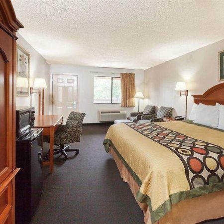 Super 8 By Wyndham Arlington East Ξενοδοχείο Εξωτερικό φωτογραφία
