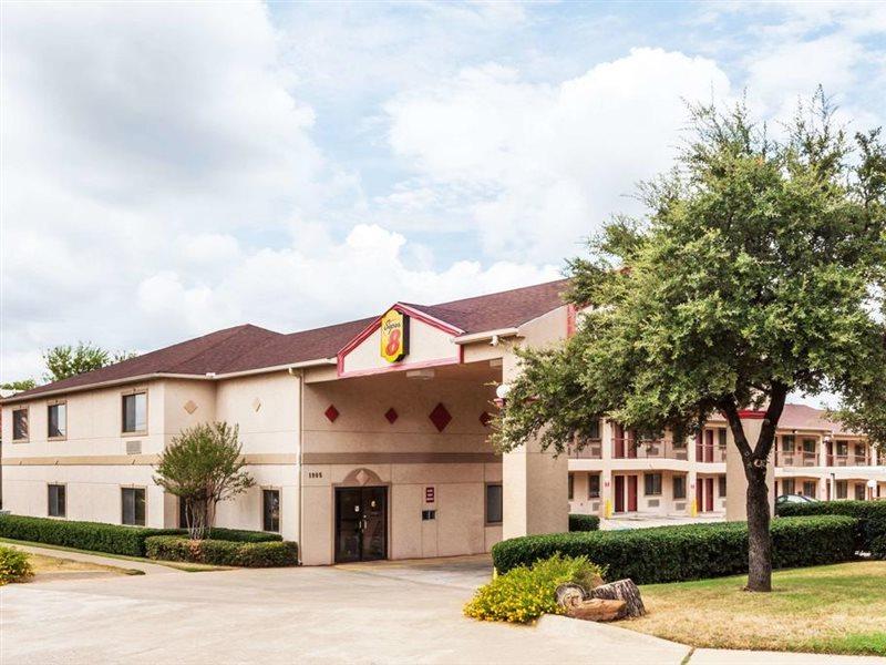 Super 8 By Wyndham Arlington East Ξενοδοχείο Εξωτερικό φωτογραφία