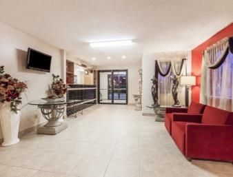 Super 8 By Wyndham Arlington East Ξενοδοχείο Εσωτερικό φωτογραφία