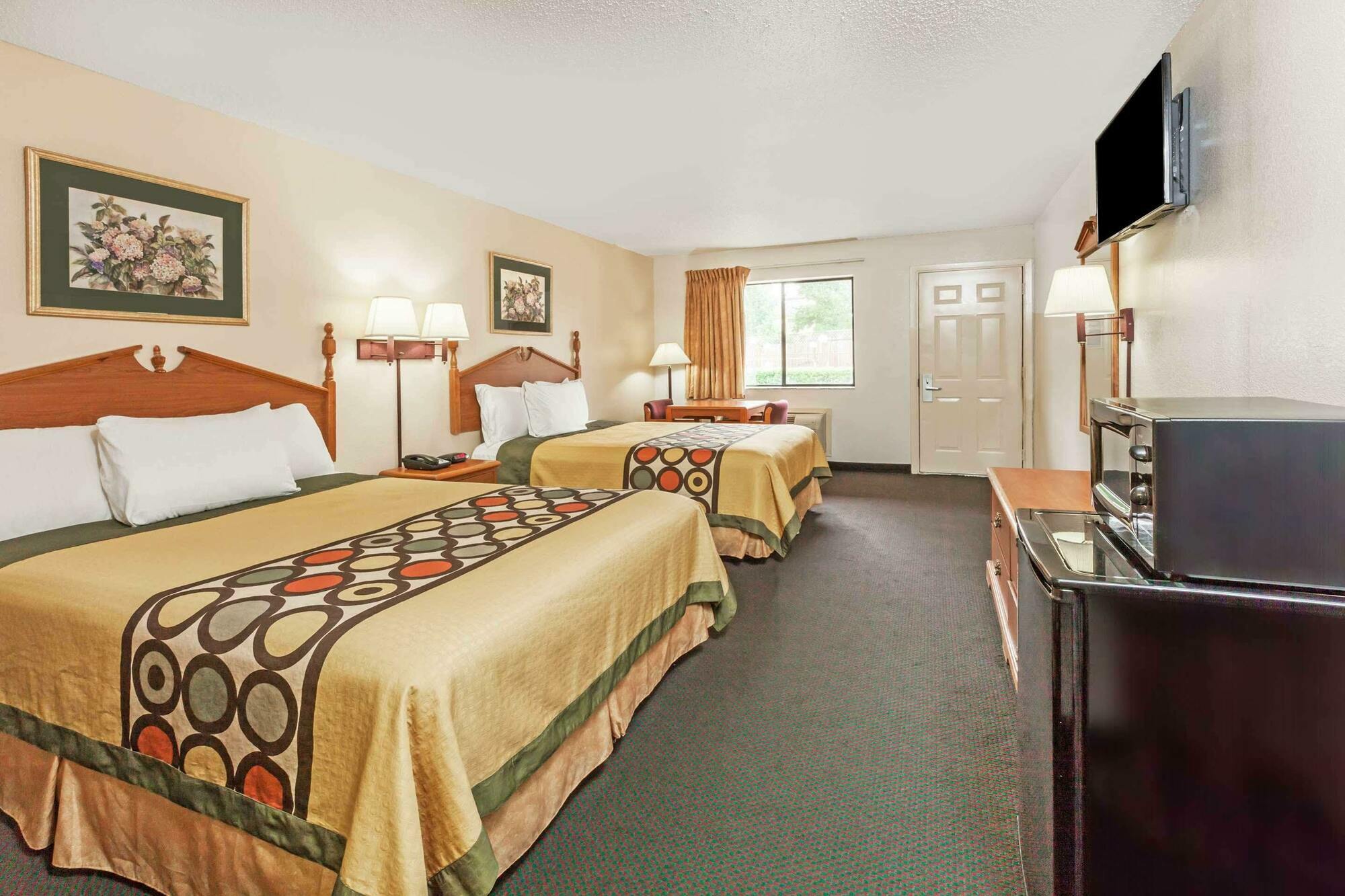 Super 8 By Wyndham Arlington East Ξενοδοχείο Εξωτερικό φωτογραφία